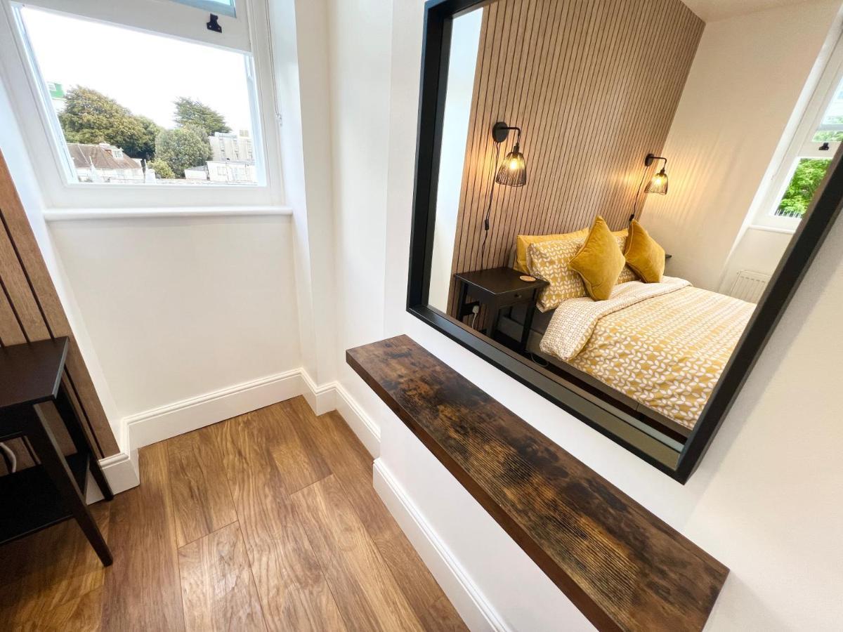 Lovely Apartment, One Minute From Bournemouth Beach And Town. Extérieur photo